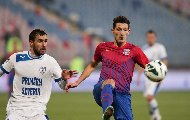 Mihai Costea a câştigat războiul cu Steaua. Ce a decis Comisia de Recurs. ^Ce bani pretinde atacantul care n-a mai evoluat din septembrie 2013