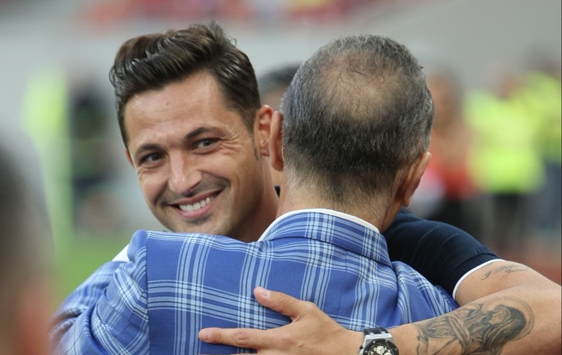 Mirel Rădoi a fost desfiinţat de un fost fotbalist stelist: ^"Băi, băiatule, rezultatele tale au lăsat România fără echipă în Europa. Nu ai luat BAC-ul, nu ai carnet de antrenor şi antrenezi cea mai titrată echipă din România"