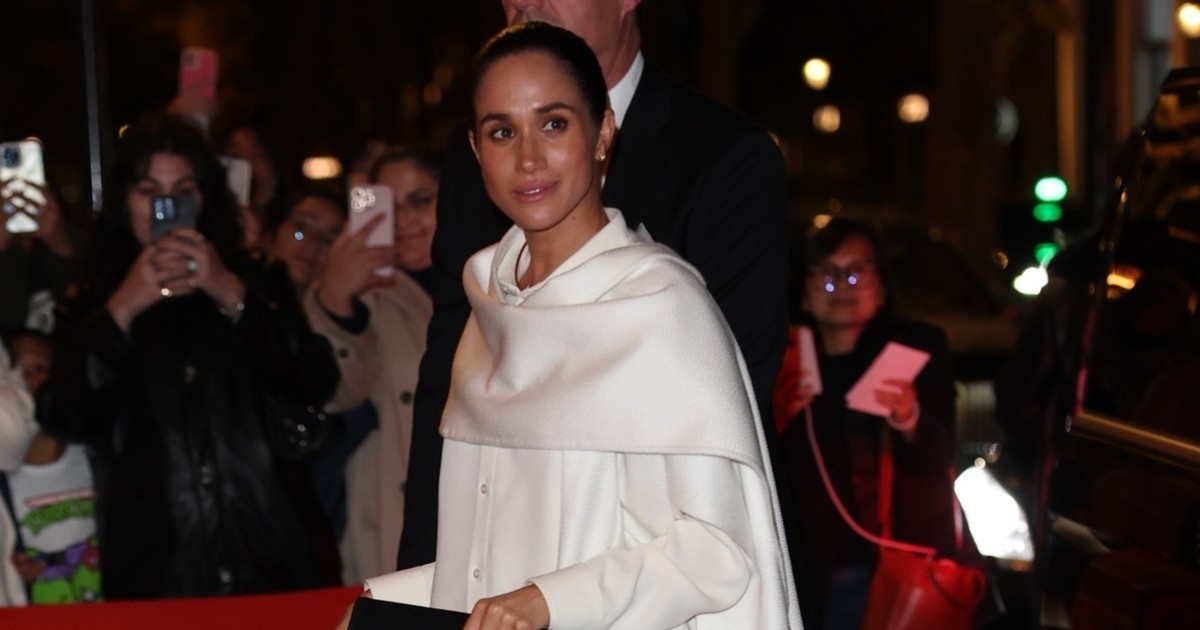 Meghan Markle la Paris Fashion Week