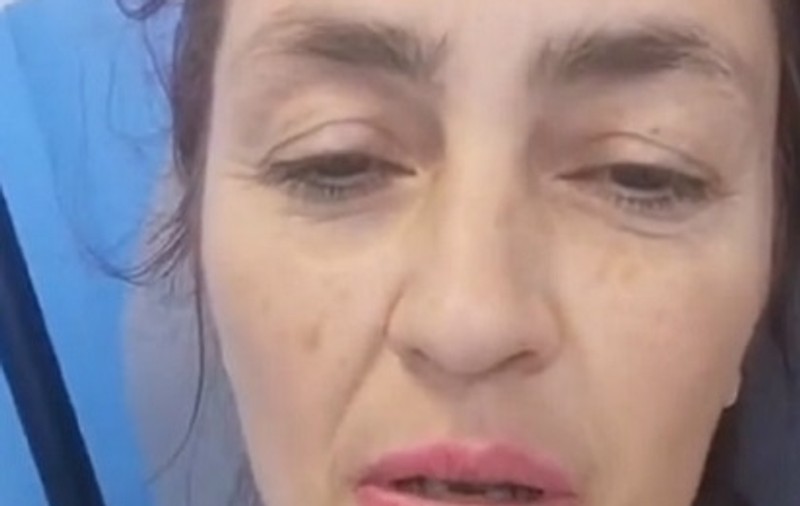 Rona Hartner luptă în fiecare zi pentru viaţa ei, după ce a aflat că suferă de cancer. Mesajul transmis de artista aflată în Franța