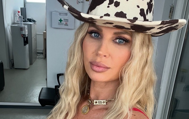 Andreea Bănică, dezamăgită după vacanța în Grecia. Ce a nemulțumit-o pe artistă: „Românii se plâng că litoralul este scump”