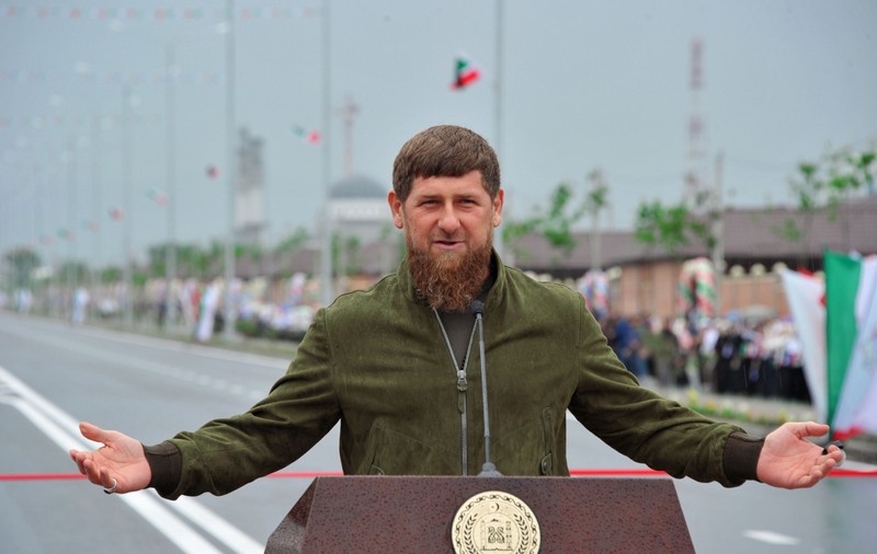 Kadîrov recunoaște că zeci de soldați ceceni au murit într-un bombardament ucrainean, dar oferă un alt bilanț decât Kiev