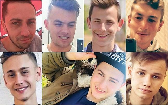 De la stânga la dreapta: Bekesi Janos, Szucs Janos, Okros Szabolcs, Kovacs Robert. Jos: Botyan Attila, Ursu Csaba, Kosztin Dezso