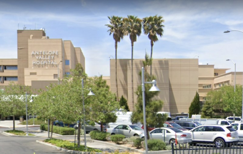 Pacient cu COVID-19, dintr-un spital american, omorât în bătaie de un coleg de salon cu tubul de oxigen. De la ce a plecat disputa