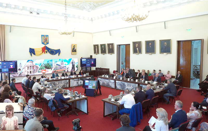 Serviciile publice din Iași, între răfuieli politice și indemnizații de lux: bugete neaprobate și procese la orizont