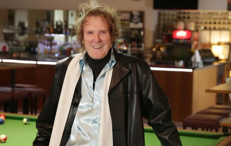 Colin Burgess, primul baterist de la AC/DC, a murit. Muzicianul australian avea 77 de ani