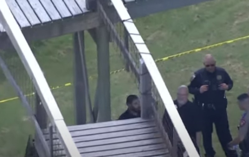 21 de copii au fost răniți, după ce pasarela de pe promenada unei plaje din Texas s-a rupt sub ei