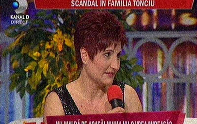 Scandal în familia Tonciu! Andreea Tonciu s-a certat cu mama ei și a fugit de acasă