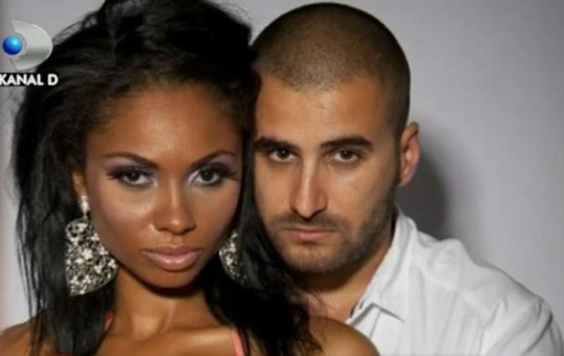 Laurette a părăsit dormitorul conjugal! Află unde îşi petrece mulatra nopţile! FOTO