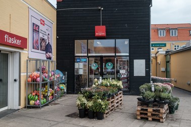 Supermarketul în care lucrează Ioana