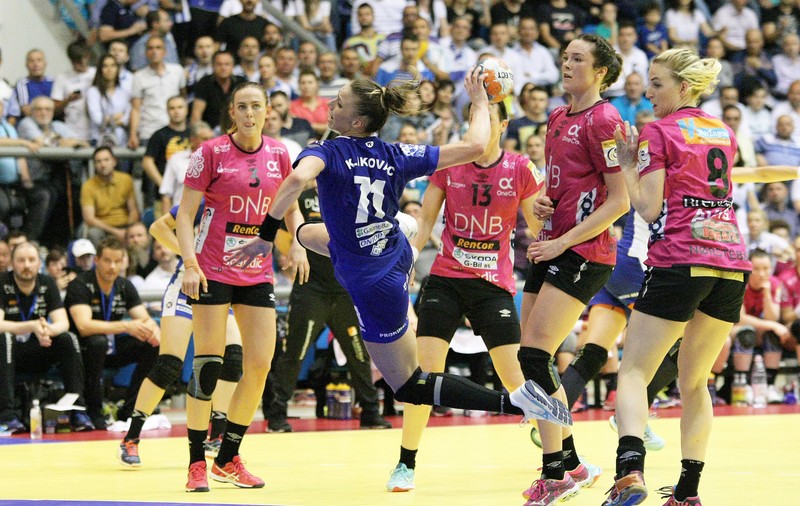SCM Craiova - Bera Bera, victorie de palmares din Cupa EHF la handbal feminin