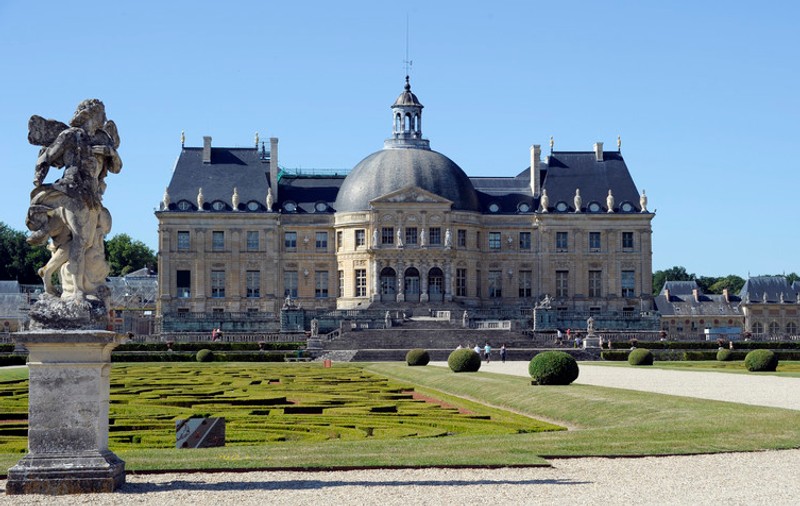 Jaf la un celebru castel din Franța. Au furat bijuterii de două milioane de euro