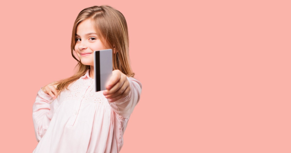 De ce și cum să-i faci copilului un card - foto Shutterstock