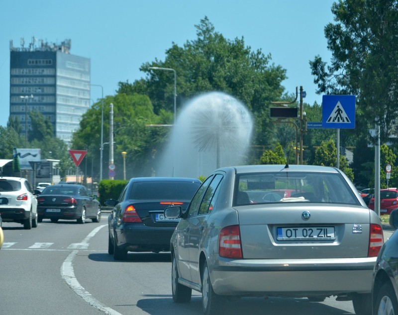 Apa mării, remediul perfect împotriva caniculei. S-au înghesuit la scăldat GALERIE FOTO