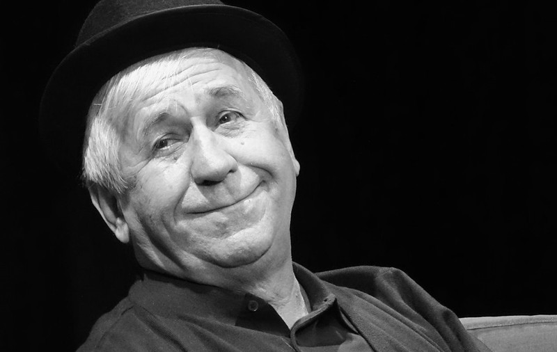 George Mihăiță, actorul care urcă pe scena teatrului de 50 de ani, intră în rolul unui interlop în cel mai nou serial de televiziune: „Talentul meu are ceva în comun cu personajul” - EXCLUSIV