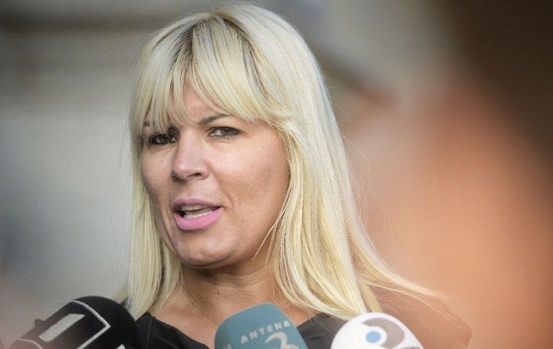 Cum a apărut Elena Udrea la munte alături de Adrian Alexandrov și fiica lor. „Eva si Igor, care ne-a apărat de urs. Este puternic”
