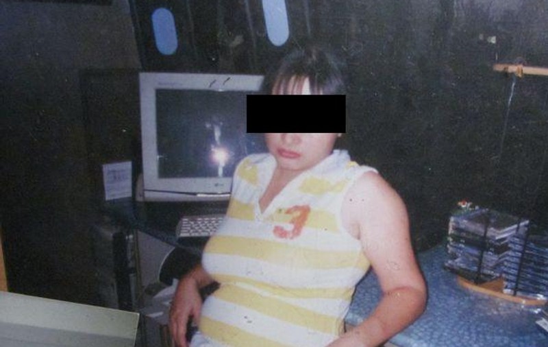 HALUCINANT! Nu mănâncă de o lună pentru că aşa îi spun sfinţii şi nimeni nu o ajută