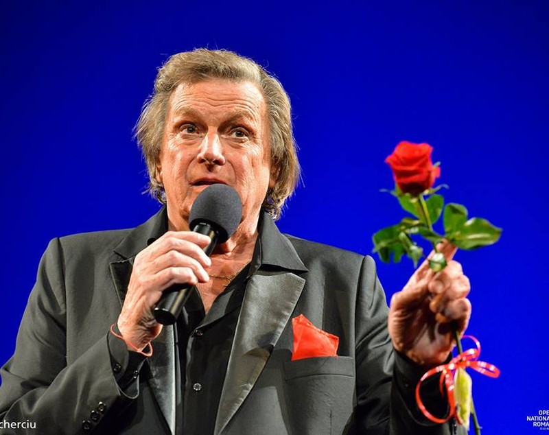Doamnelor, castraveţi de la Florin Piersic! Maestrul a făcut show la aniversarea de 80 de ani! GALERIE FOTO