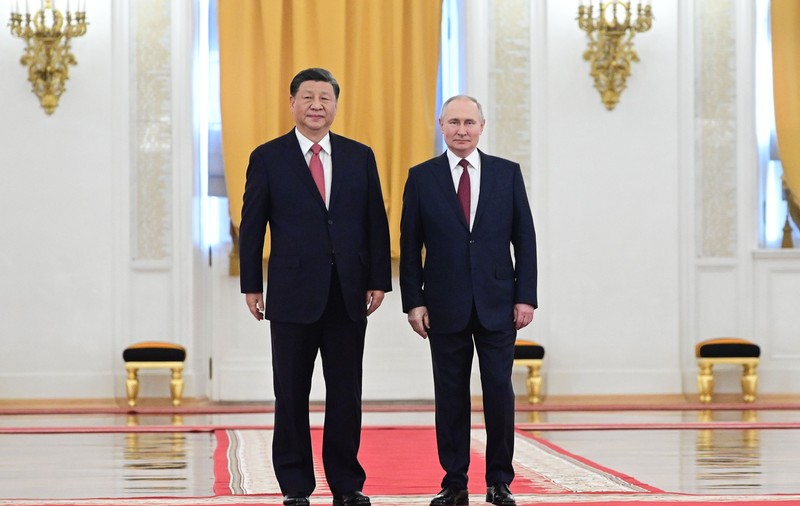 Xi Jinping l-a avertizat personal pe Vladimir Putin să nu folosească arme nucleare în Ucraina