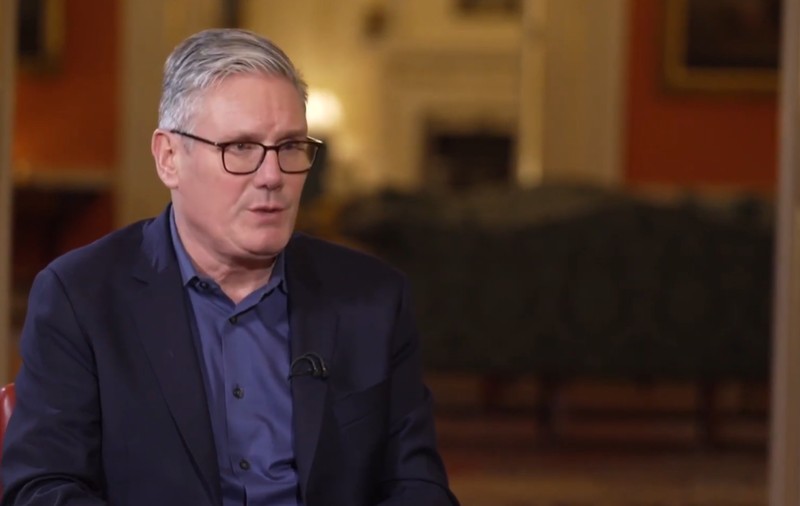 Mesajul din 5 cuvinte al premierului britanic, transmis în timp ce prințul Andrew era arestat