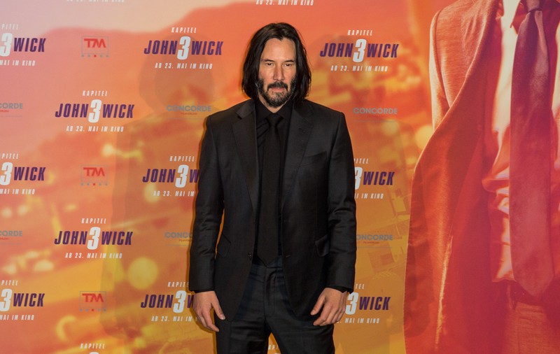 Keanu Reeves a tras din greu pentru rolul din filmul "John Wick". "Poate din cauza vârstei"