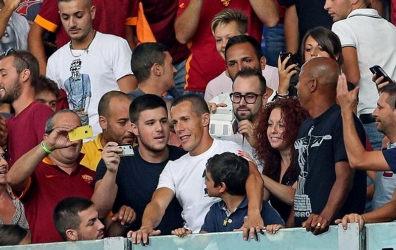 VIDEO / Taddei a condus galeria Romei la meciul cu Fiorentina