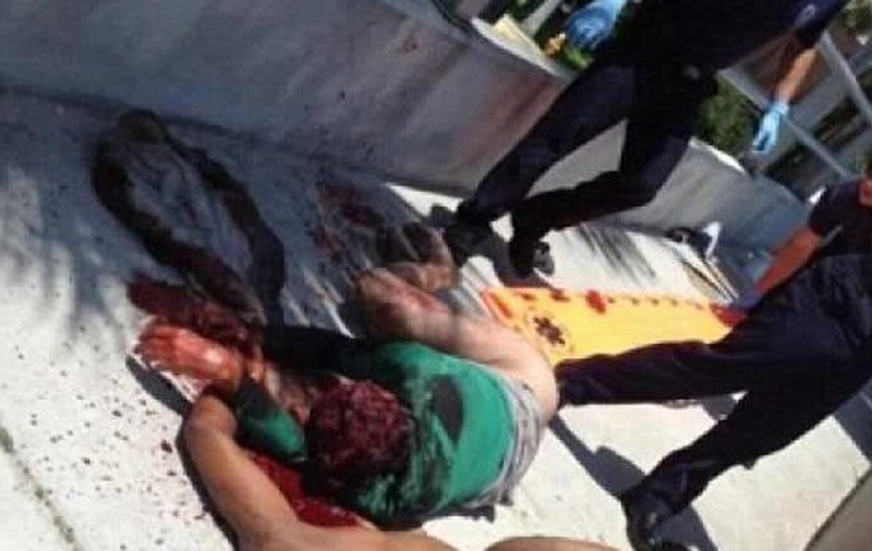IMAGINEA care a ȘOCAT LUMEA! Canibalul din Miami zace MORT lângă victima în AGONIE, după ce i-a mâncat fața! FOTO +18