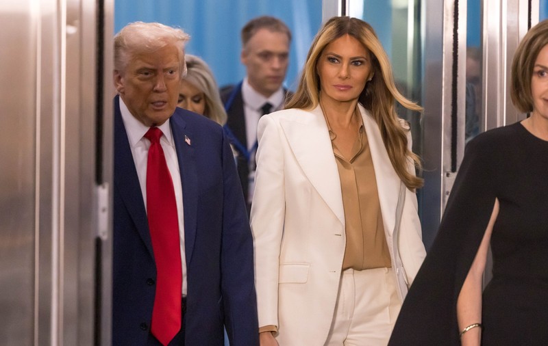 Scara rulantă de la ONU s-a stricat când Donald Trump și Melania au pășit pe ea: „Prima-doamnă era să cadă” I VIDEO