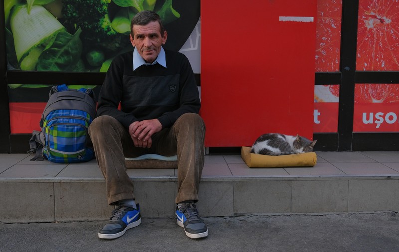 În ziua de Crăciun, Sorin, omul fără de adăpost despre care Libertatea a scris că a fost ajutat să-și recapete vederea, a primit o nouă veste bună