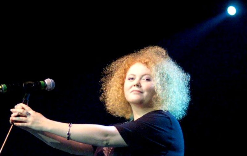 Incredibil ce a pățit Narcisa Suciu la concertul susținut la Ambasada României din Londra. "Varianta era să pun CD-ul și să mă prefac că cânt" | VIDEO