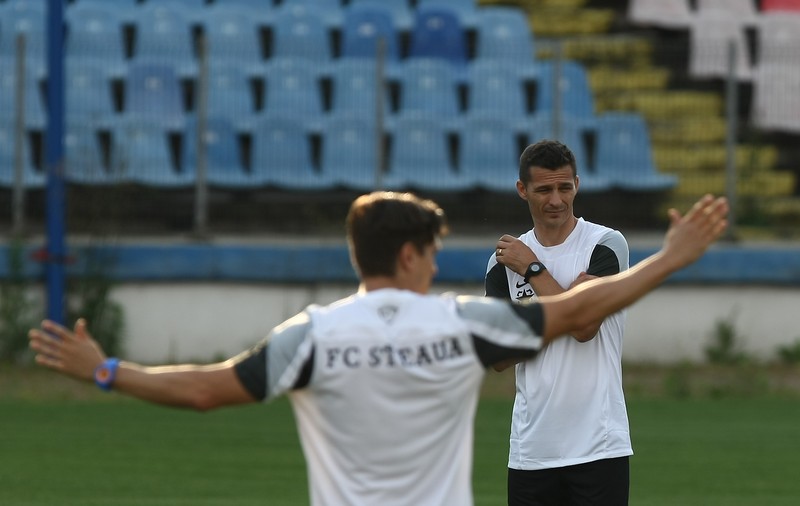 FOTBAL / Steaua, nepregătită pentru Supercupă? Campionii, avertizați!