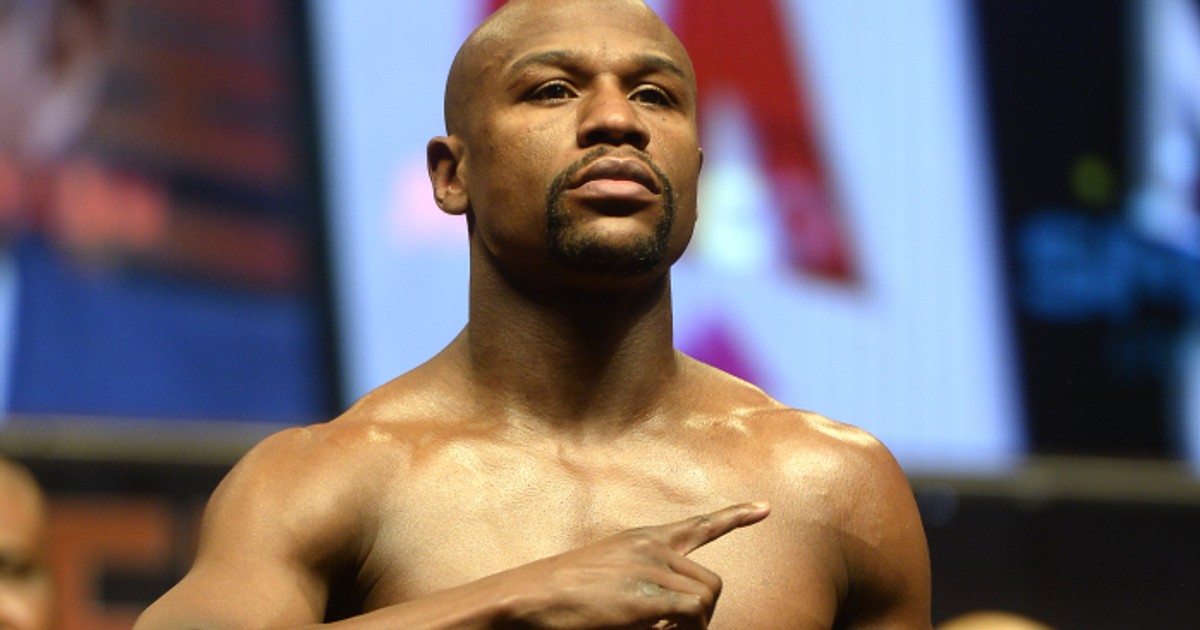 Ce sumă îi oferă șefii UFC lui Floyd Mayweather pentru un meci cu Conor McGregor