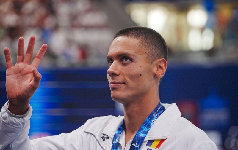David Popovici este primul campion olimpic al natației masculine din România. Totodată, sportivul român este de patru ori campion mondial și de șase ori campion european în probele de 100 și 200 m liber. Foto: Profimedia