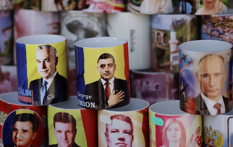 EXCLUSIV LIBERTATEA În stațiunea bulgărească Balcic, politicienii români au același preț: „Cel mai bine se vând ăștia doi și Nicușor”