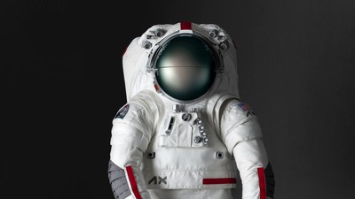 AxEMU_Prada_Spacesuit
