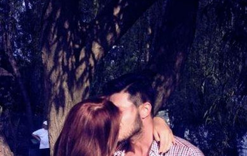 DOVADA că BIANCA DRĂGUȘANU și VICTOR SLAV s-au LOGODIT! Uite cum arată BIJUTERIA care tronează pe INELARUL ROȘCATEI! FOTO ÎN ARTICOL