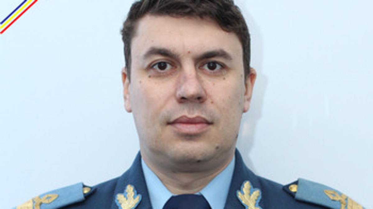 Prefectul de Vaslui, prieten cu pilotul Florin Rotaru, era invitat la botezul copilului acestuia. El va trimite o jerbă la funeralii