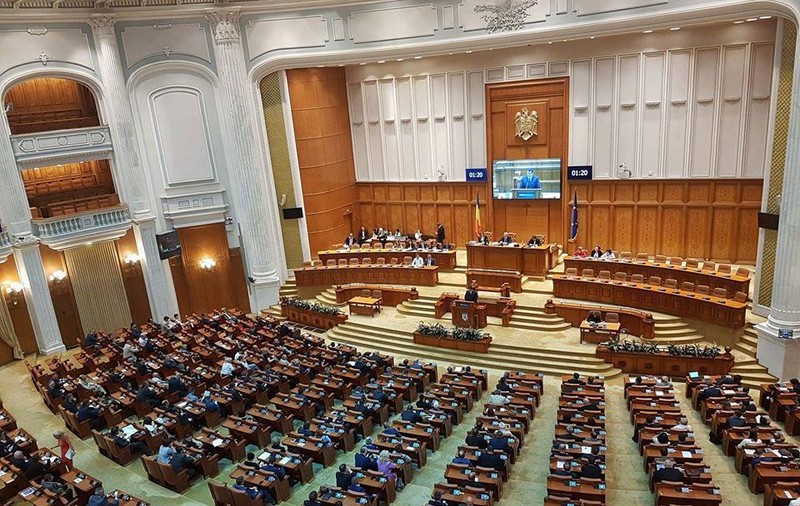 Camera Deputaților renunță să mai achiziționeze un detector de explozibil; Motivul, nu există personal instruit să îl mânuiască