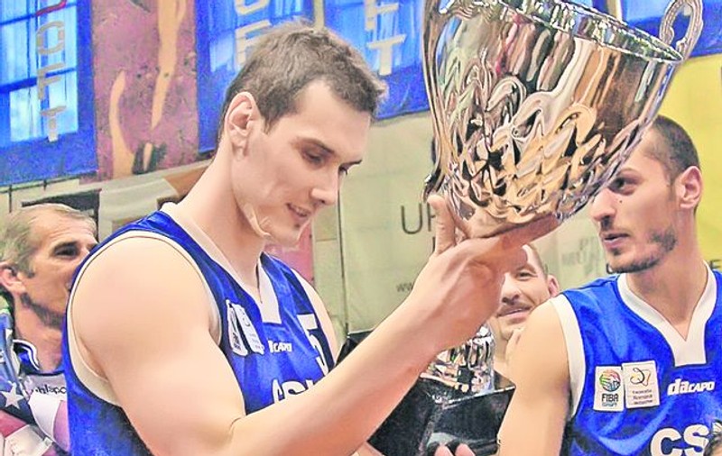 Meciul cu viaţa