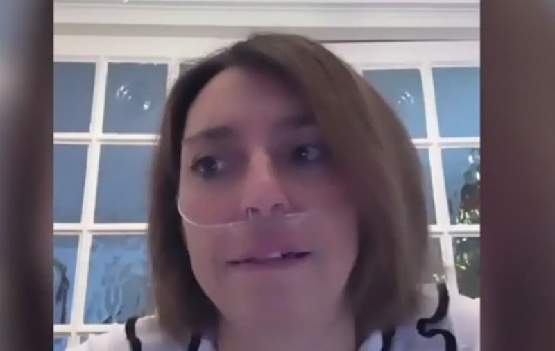 Mărturia unei femei care și-a privit mama murind la Terapie Intensivă, după ce amândouă s-au infectat cu COVID