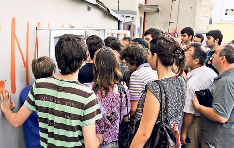 SURPRIZA DE LA EVALUAREA NAŢIONALĂ! Rezultatele care i-au uimit pe toţi!