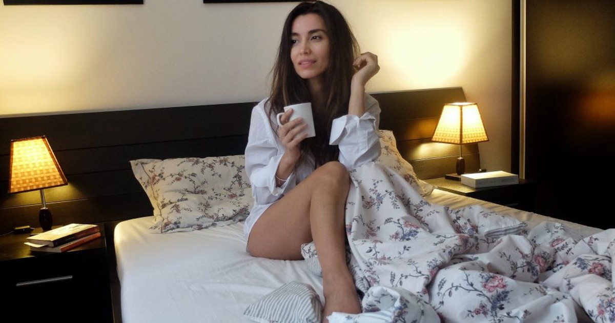 Lili Sandu își bea cafeaua în pat