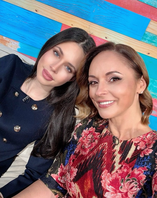 Andreea Marin pleacă în America cu Violeta, care a fost admisă la facultate acolo: „Nu este un tărâm al liniștii”. Ce e dispusă să facă pentru fiica ei