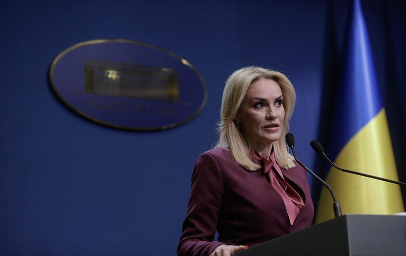 Gariela Firea: Programul de Fertilizare in Vitro, avizat de Ministerul Justiţiei. Nu era normal să avem discriminări