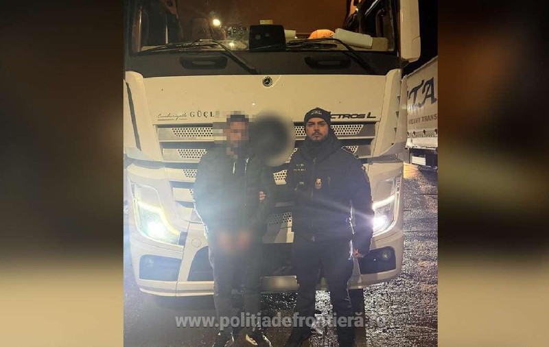 Un șofer de TIR din Turcia a fost arestat de polițiștii din Giurgiu. Ce transporta, pe lângă mobilă