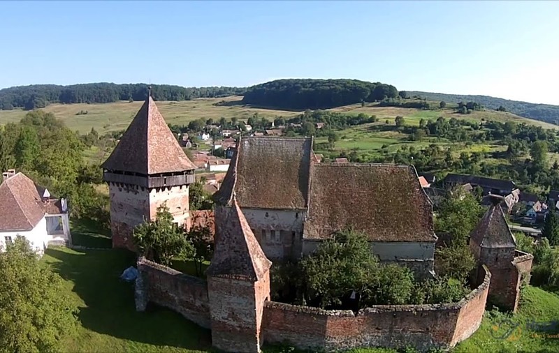 Americanii au donat 500.000 de dolari pentru restaurarea unei biserici fortificate din Sibiu