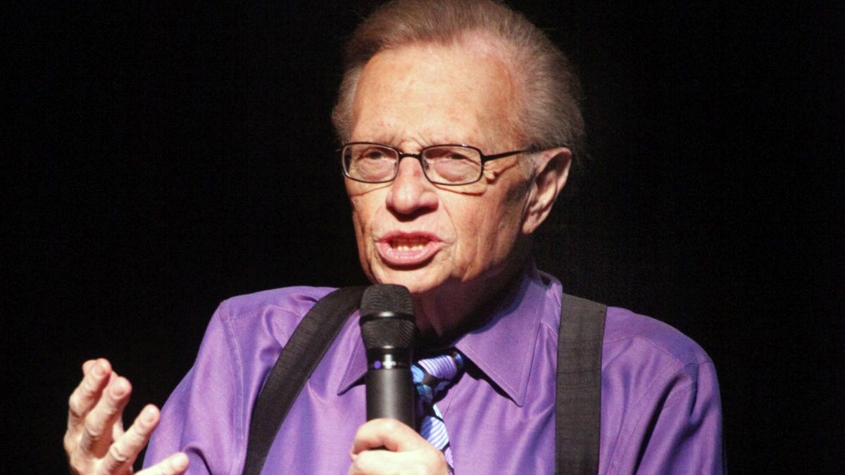 Larry King, spitalizat după ce a fost diagnosticat cu COVID (foto Hepta)