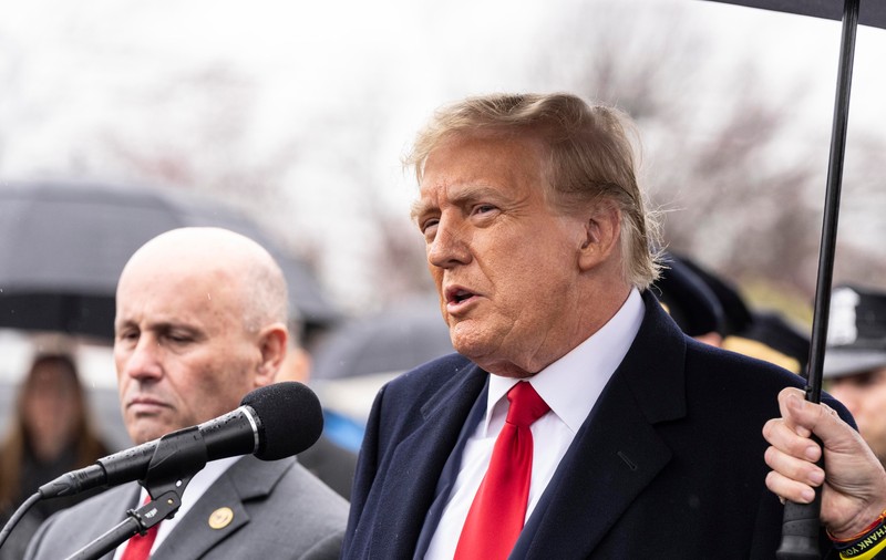 „Îmi suspend campania”. Păcăleala lui Donald Trump de 1 aprilie, prin care le-a cerut susținătorilor să-i doneze bani