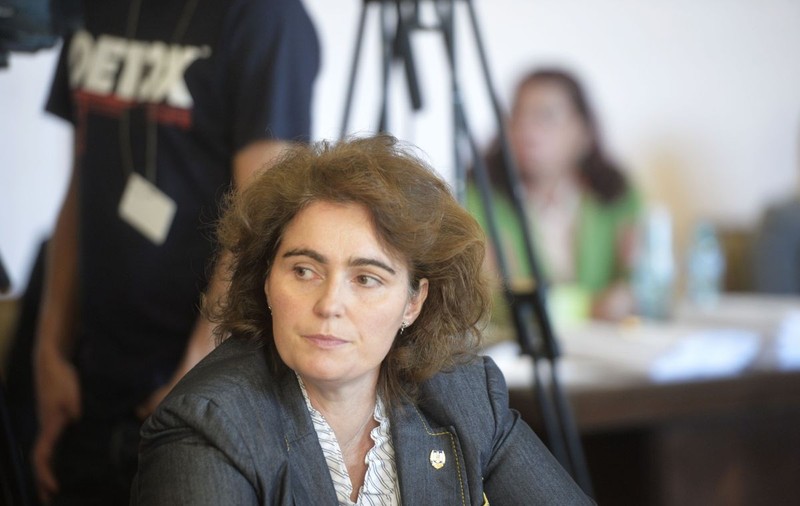 Senatoarea Laura Scântei, despre internarea obligatorie a pacienților cu COVID: „Nu poate depăși 48 de ore. Cei nemulțumiți pot contesta și se judecă în cel mult 15 ore”