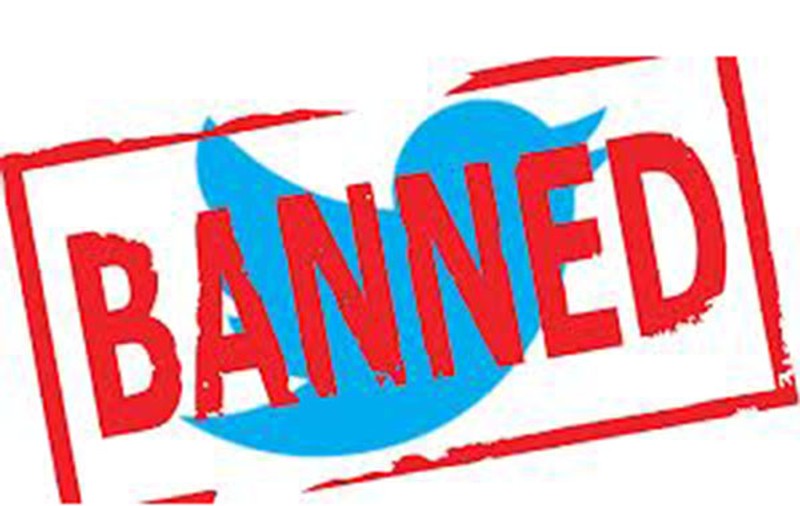 INCREDIBIL! Primul fotbalist din lume suspendat pentru o postare pe Twitter!
